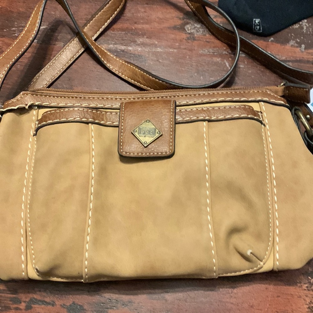 bOC small purse. New without tags